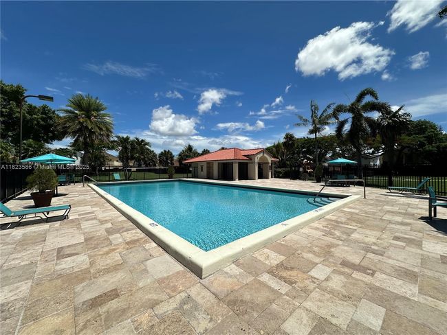 5020 Sw 154 Th Ave, House other with 4 bedrooms, 2 bathrooms and null parking in Miami FL | Image 33