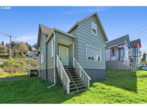 301 Alameda Ave, Astoria, OR, 97103-6201 | Card Image