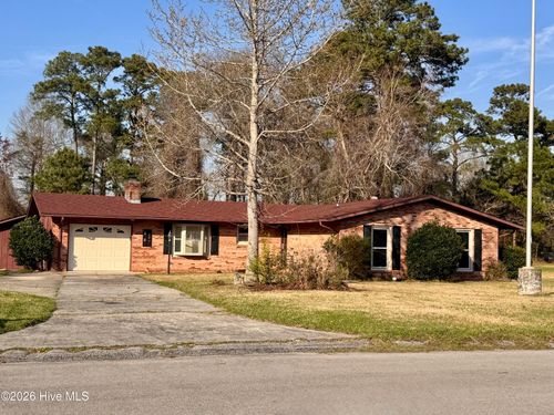 204 Walnut Creek Rd, Jacksonville, NC, 28546-8338 | Card Image