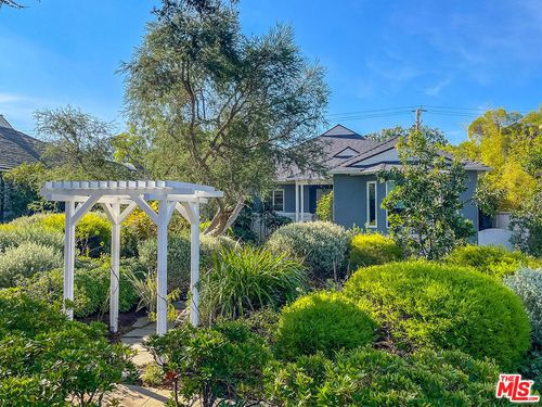 250 20th St, Santa Monica, CA, 90402-2412 | Card Image