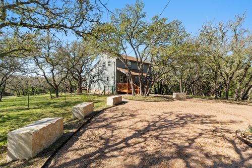 205 Shadows Dr, Spicewood, TX, 78669-4070 | Card Image