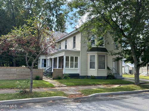 112 Center St, Northville, NY, 12134-7706 | Card Image