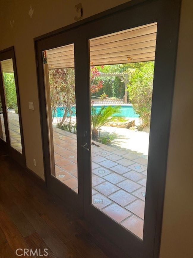 14720 Valerio St, House other with 5 bedrooms, 4 bathrooms and 2 parking in Van Nuys CA | Image 11