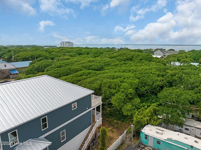 B - 1374 Salter Path Rd, House other with 2 bedrooms, 4 bathrooms and 1 parking in Salter Path NC | Image 22