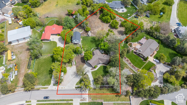 Surrey Rd, Taylorsville, UT 84129