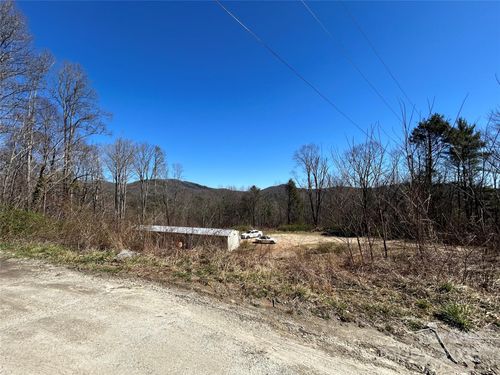 612 Heady Mountain Rd, Cashiers, NC, 28717 | Card Image