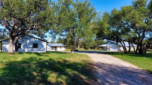132 Offer Ln, Llano, TX, 78643-9500 | Card Image