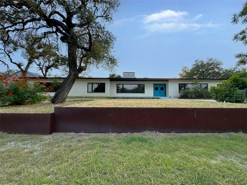 204 Race St, Lampasas, TX, 76550-2650 | Card Image