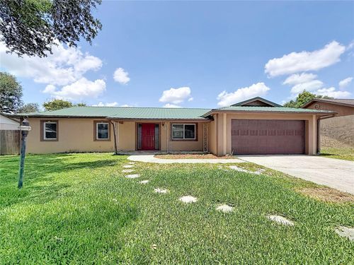 912 Shangri La Dr, SEFFNER, FL, 33584-3944 | Card Image
