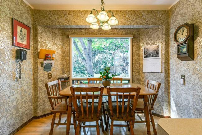 216 Canterbury Pl Sw, House detached with 4 bedrooms, 3 bathrooms and 4 parking in Calgary AB | Image 12