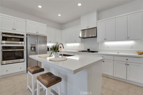 145 Sash, Irvine, CA, 92618-1456 | Card Image