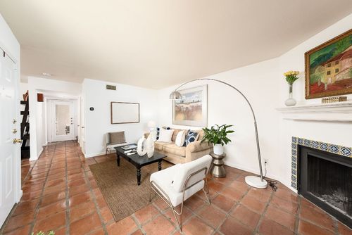 apt-b-3617 Las Colinas Dr, Austin, TX, 78731-4889 | Card Image