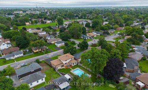 36 Parkdale Dr, Belleville, ON, K8P2P4 | Card Image