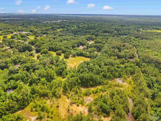 6640 Frank Reeder Rd, House other with 3 bedrooms, 2 bathrooms and 1 parking in Pensacola FL | Image 6