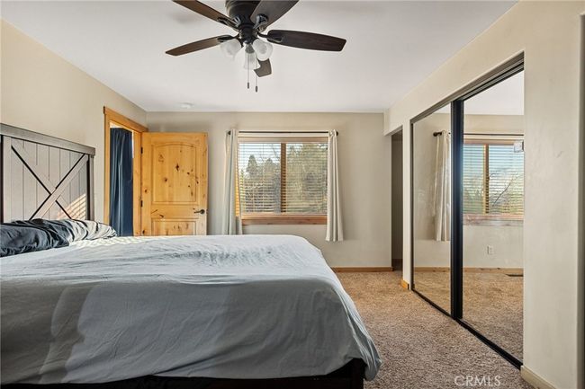 29230 Lakeview Ln, House other with 3 bedrooms, 3 bathrooms and null parking in Cedar Glen CA | Image 15