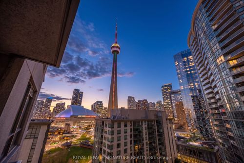 2003-19 Grand Trunk Cres, Toronto, ON, M5J3A3 | Card Image
