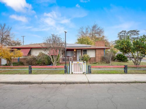 3110 N Del Mar Ave, Fresno, CA, 93704-5766 | Card Image