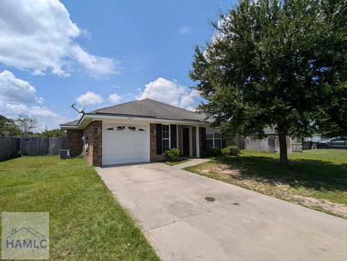 202 Augusta Way, Hinesville, GA, 31313-2834 | Card Image