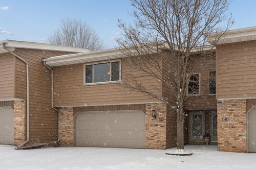 8317 Mitchell Rd, Eden Prairie, MN, 55347-1503 | Card Image