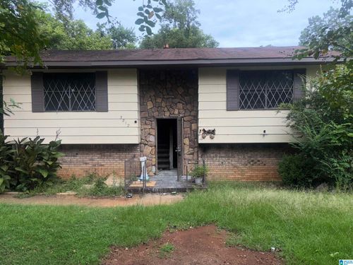 3212 Balsam Ave Sw, Birmingham, AL, 35221-1315 | Card Image
