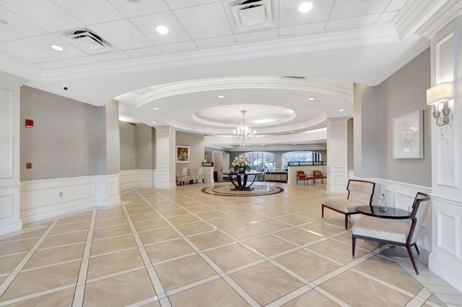 6858 Fountains Cir, Condo with 3 bedrooms, 3 bathrooms and null parking in Lake Worth FL | Image 68