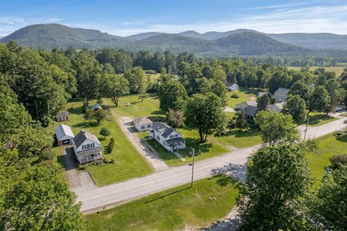 31 West St, Middletown Springs, VT, 05757-4401 | Card Image