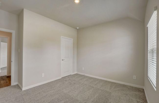 Carpeted empty room with baseboards and recessed lighting | Image 14