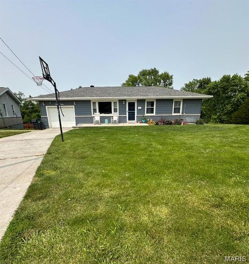 415 Virginia Ave, Cottage Hills, IL, 62018-1163 | Card Image