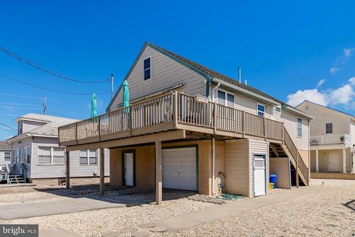 209 O Ave, WILDWOOD, NJ, 08260-2127 | Card Image