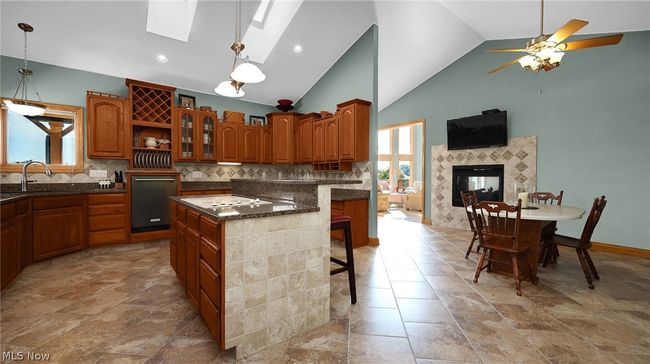 14728 Wolford Road, House other with 3 bedrooms, 5 bathrooms and null parking in Newark OH | Image 16