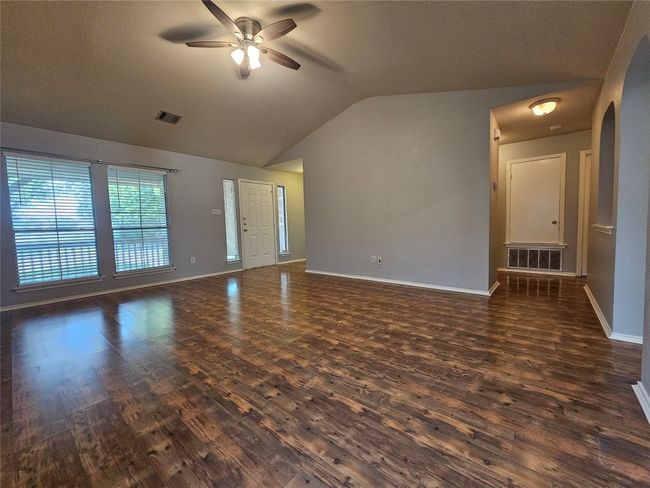4211 Mather, House other with 4 bedrooms, 2 bathrooms and 2 parking in Kyle TX | Image 6