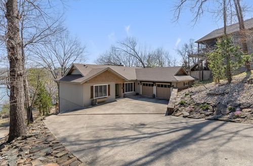 1 Wembly Cir, Bella Vista, AR, 72715-3026 | Card Image