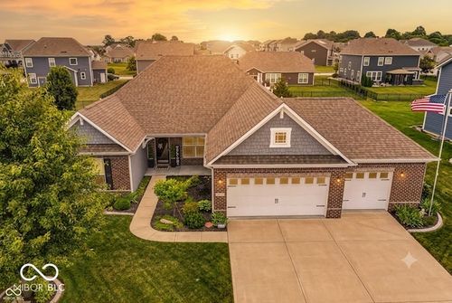 4201 Saddle Club Pkwy, Bargersville, IN, 46106-5512 | Card Image