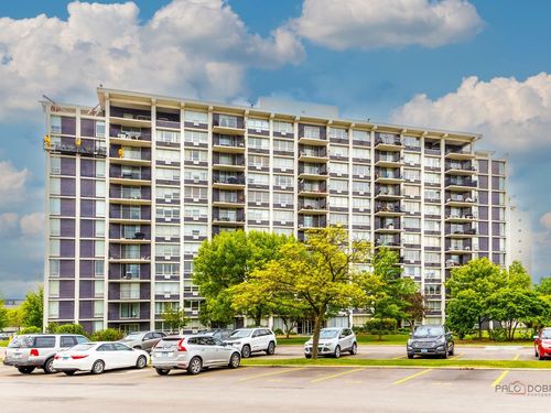 apt-6j-8801 Golf Rd, Niles, IL, 60714-5716 | Card Image