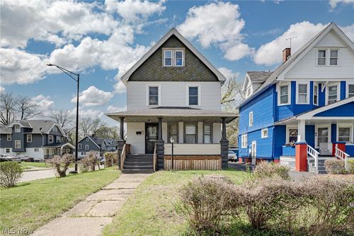 1484 E 135th St, East Cleveland, OH, 44112-2461 | Card Image