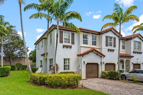 1026 Ne 30th Ave, Homestead, FL, 33033-7608 | Card Image
