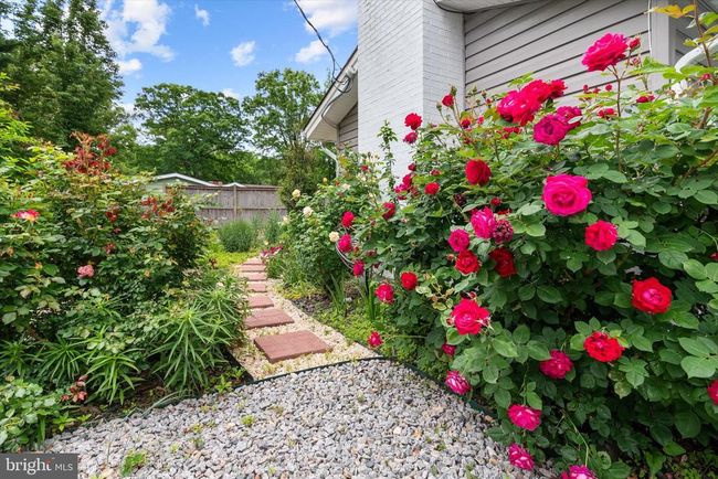 10412 Midway Ln, House other with 3 bedrooms, 2 bathrooms and null parking in LORTON VA | Image 25