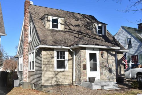 2119 Jefferson St, Quincy, IL, 62301-5606 | Card Image