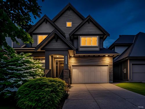 2568 163a Street, Surrey, BC, V3Z6X7 | Card Image