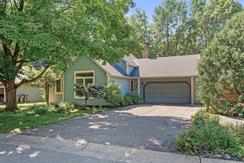 97 Olympic Circle, Chanhassen, MN, 55317 | Card Image