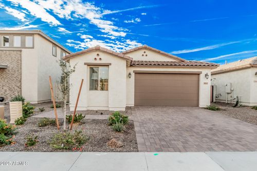 18255 W Larkspur Dr, Goodyear, AZ, 85338-4404 | Card Image