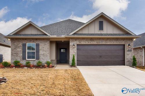 15630 Mizewell Ln, Harvest, AL, 35749-2302 | Card Image