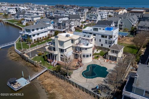 1 Island View Way, Sea Bright, NJ, 07760-2215 | Card Image