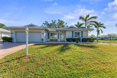 1507 N Knollwood Drive, House other with 2 bedrooms, 2 bathrooms and null parking in Bradenton FL | Image 1