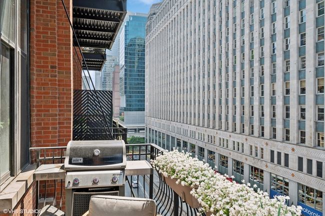 APT-708 - 333 W Hubbard St, Condo with 2 bedrooms, 2 bathrooms and null parking in Chicago IL | Image 19