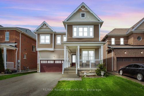 666 Hammond St, Shelburne, ON, L9V3S2 | Card Image