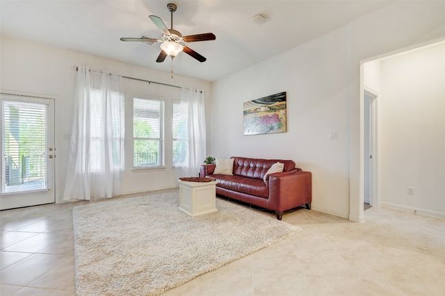 lots of natural light | Image 18
