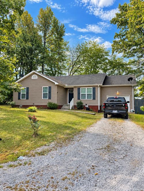 125 Silver Leaf Cir, Dickson, TN, 37055 | Card Image