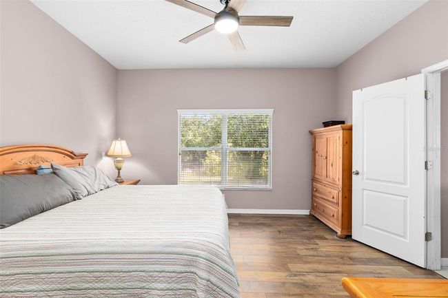 Master Bedroom | Image 16