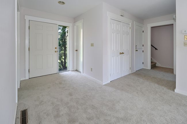 A - 607 Cherokee Ln, Condo with 1 bedrooms, 2 bathrooms and null parking in Stratford CT | Image 6